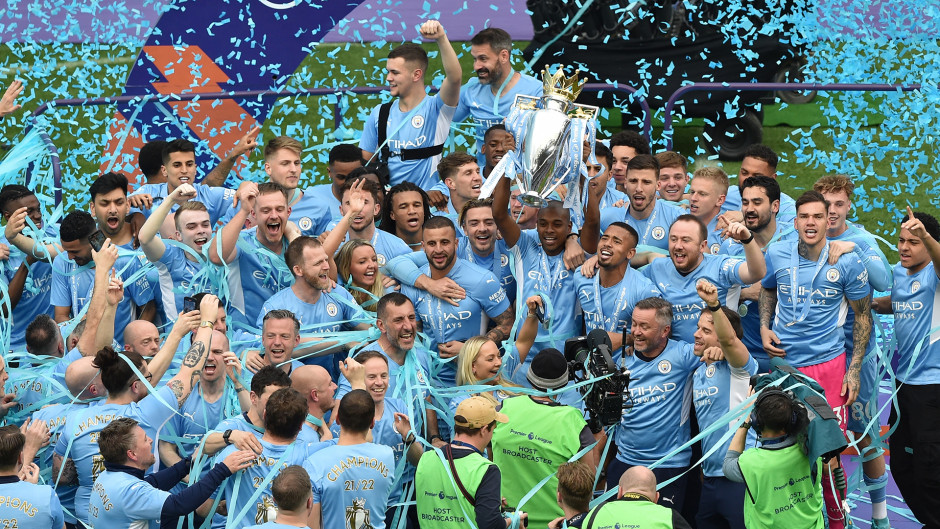 英超清晨走向成谜，犹他爵士远射贴柱，球迷炸锅，轮换策略成焦点的简单介绍