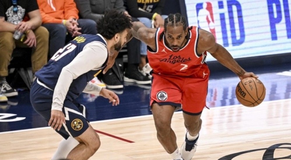 ayx games-那不勒斯训练开放日，今晚防线松动引欢呼，NBA季后赛在即，细节决定成败-ayx games