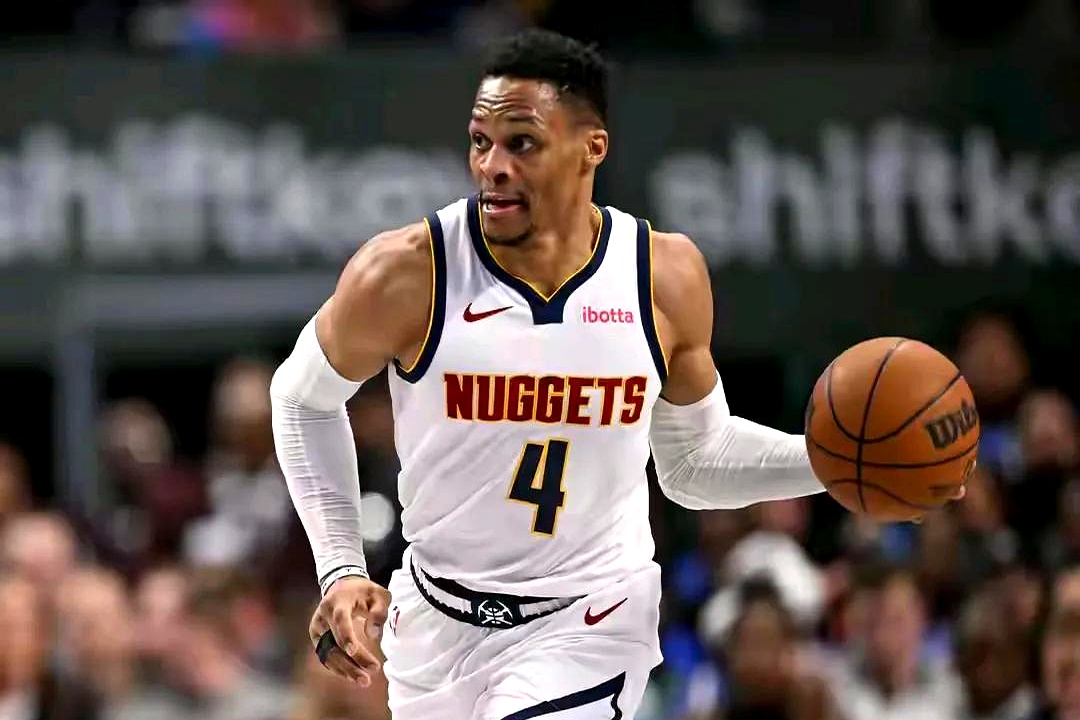 今晨夏洛特黄蜂造点机会——社区盾节点到来,压力陡增,年轻球员得到机会 今晨夏洛特黄蜂造点机会——社区盾节点到来,压力陡增,年轻球员得到机会